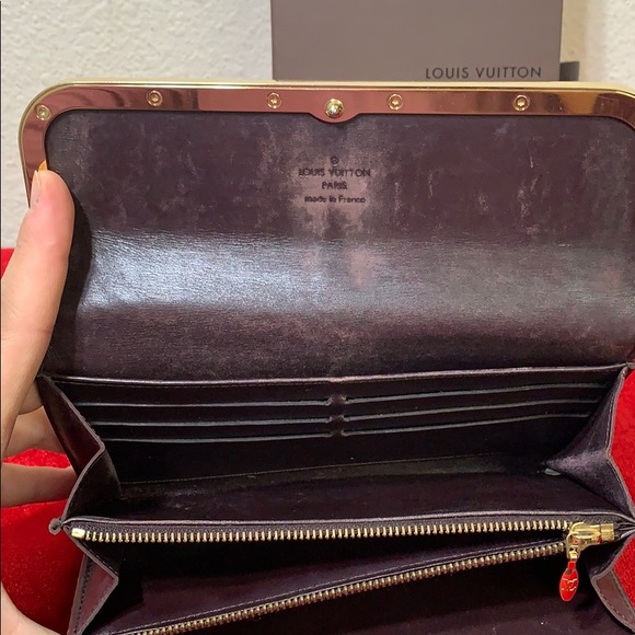 Authentic Louis Vuitton Long Wallet - Picture 5 of 8